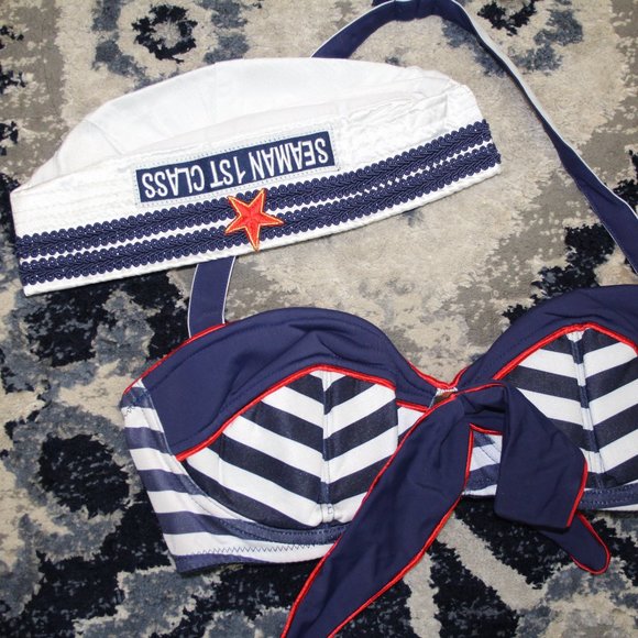 women's sailor costume - Picture 3 of 5